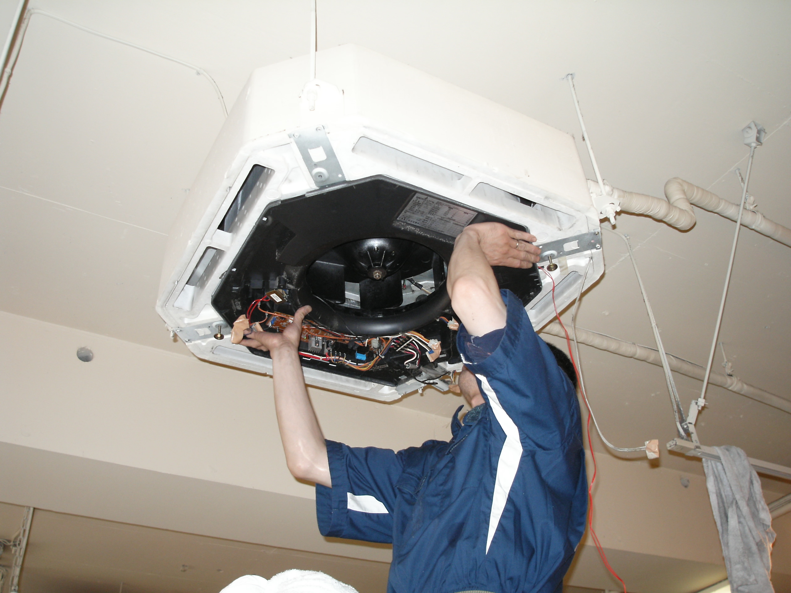 ﾘﾍﾞｱｴｱｺﾝｸﾘｰﾆﾝｸﾞ2 002.jpg